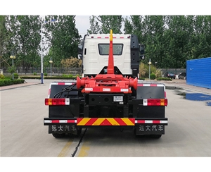 20T車(chē)廂可卸式垃圾車(chē)YYD5252ZXXC6（正后）