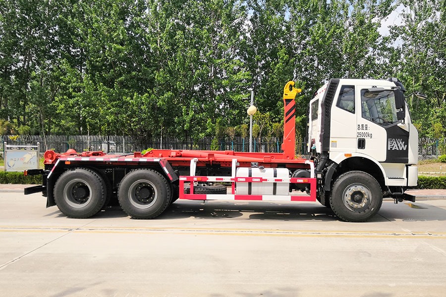 20T車廂可卸式垃圾車YYD5252ZXXC6(正右)